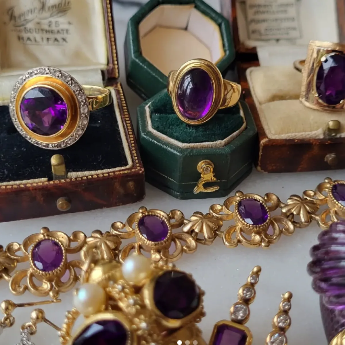 1200:February Birthstone