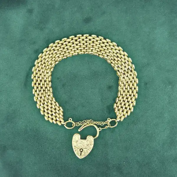 Date 1906! Antique 15ct Yellow Gold Gate Bracelet-15ct-yellow-gold-ghate-bracelet-from-1906.webp
