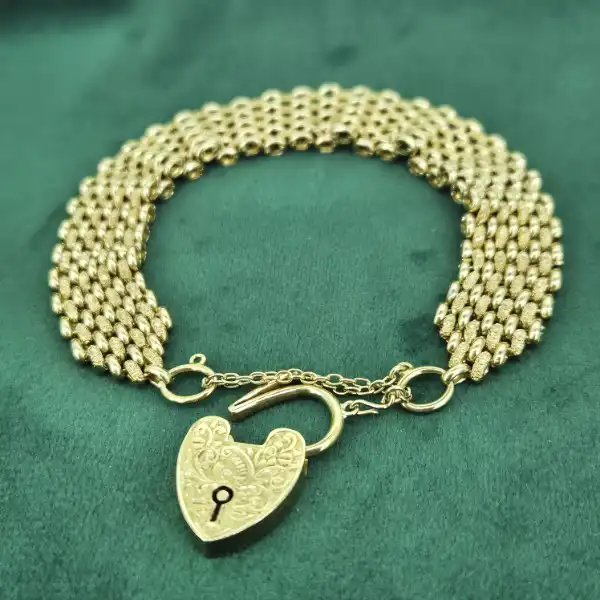 Date 1906! Antique 15ct Yellow Gold Gate Bracelet-15ct-yellow-gold-ghate-bracelet-from-1906.webp