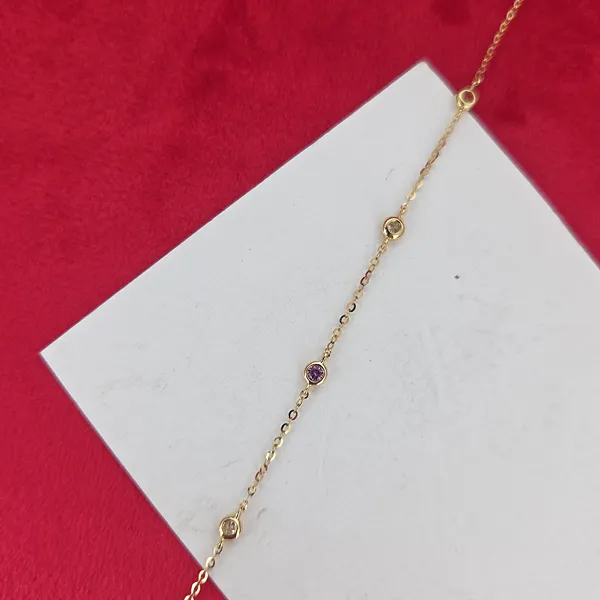 18ct Gold Diamond & Pink Sapphire Bracelet- Close Up 