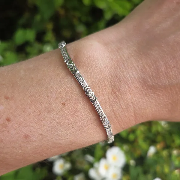 18ct White Gold Diamond Bracelet- Side View 