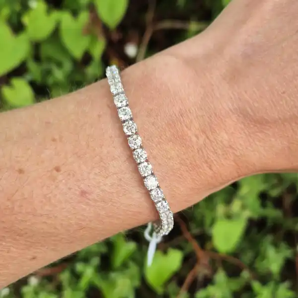 13ct Diamond Tennis Bracelet in 18ct White Gold-18ct-white-gold-diamond-tennis-bracelet-13cts.webp