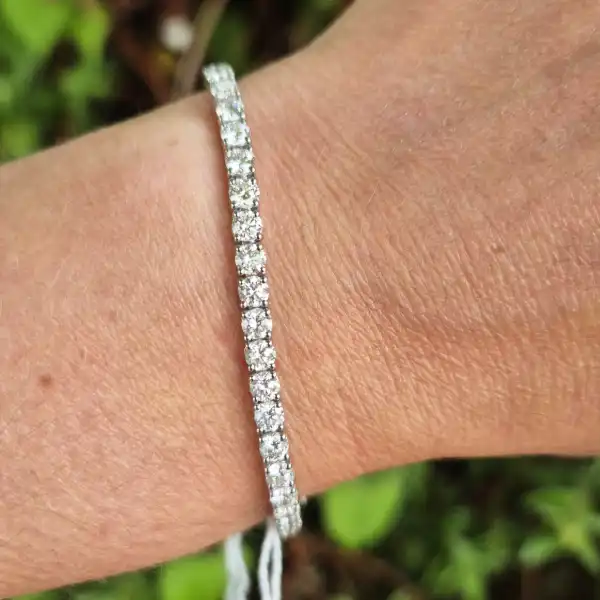 13ct Diamond Tennis Bracelet in 18ct White Gold-18ct-white-gold-diamond-tennis-bracelet-13cts.webp