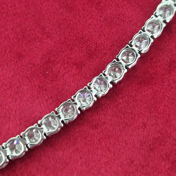13ct Diamond Tennis Bracelet in 18ct White Gold-18ct-white-gold-diamond-tennis-bracelet-13cts.webp