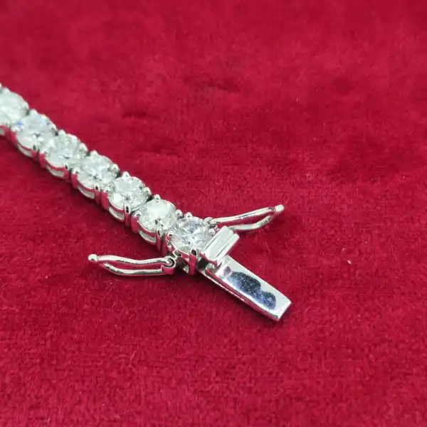 13ct Diamond Tennis Bracelet in 18ct White Gold-18ct-white-gold-diamond-tennis-bracelet-13cts.webp
