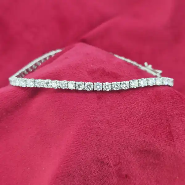 Diamond Tennis Bracelet weighing 5.89ct -18ct-white-gold-tennis-bracelet-5ct-plus.webp