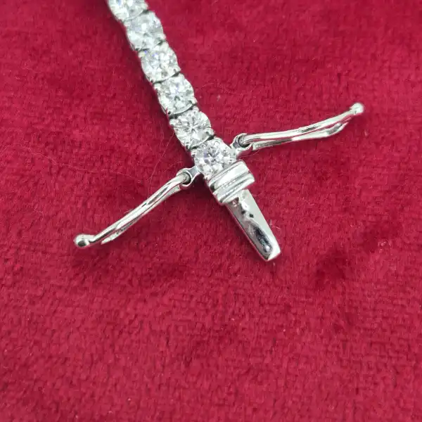 Diamond Tennis Bracelet weighing 5.89ct -18ct-white-gold-tennis-bracelet-5ct-plus.webp