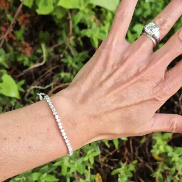 Diamond Tennis Bracelet weighing 5.89ct -18ct-white-gold-tennis-bracelet-5ct-plus.webp