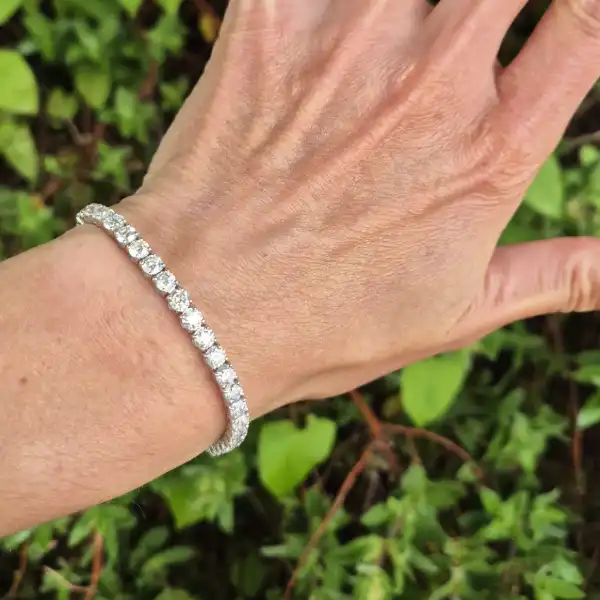 Diamond Tennis Bracelet - 10ct Diamond Content-18ct-white-gold-tennis-bracelet-weighing-10cts.webp