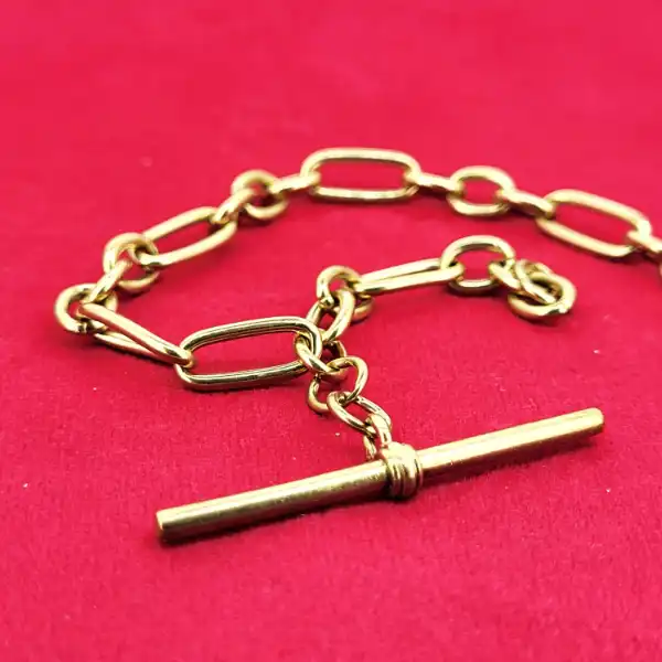 Vintage 9ct yellow Gold Bracelet with T-Bar-9ct-figaro-albert-bracelet-with-t-bar.webp