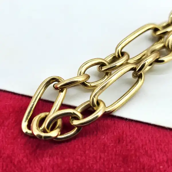 Vintage 9ct yellow Gold Bracelet with T-Bar-9ct-figaro-albert-bracelet-with-t-bar.webp