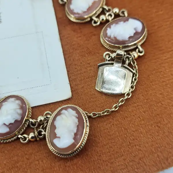 9ct Yellow Gold Cameo Bracelet-9ct-gold-cameo-bracelet.webp