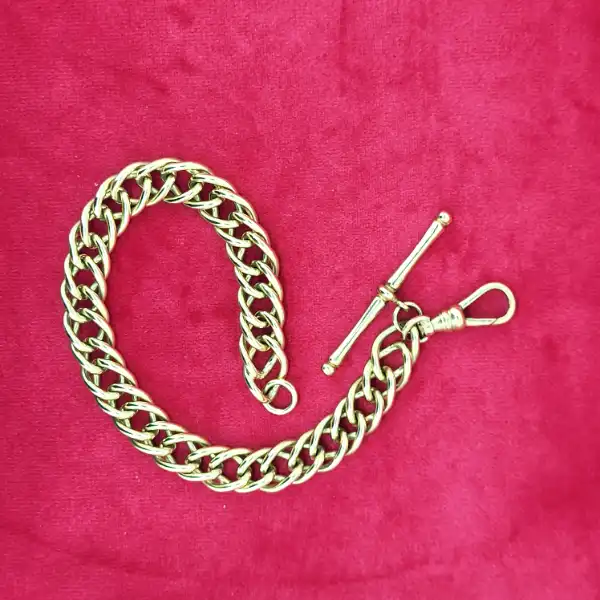 9ct Gold Double Link Curb Bracelet with T-Bar-9ct-gold-double-curb-link-t-bar-bracelet.webp