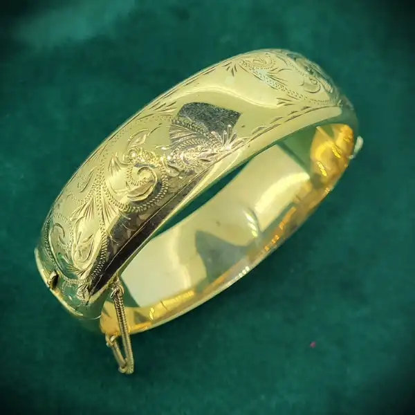  Thumbnail of 9ct Yellow Gold Hand Engraved Hinged Bangle