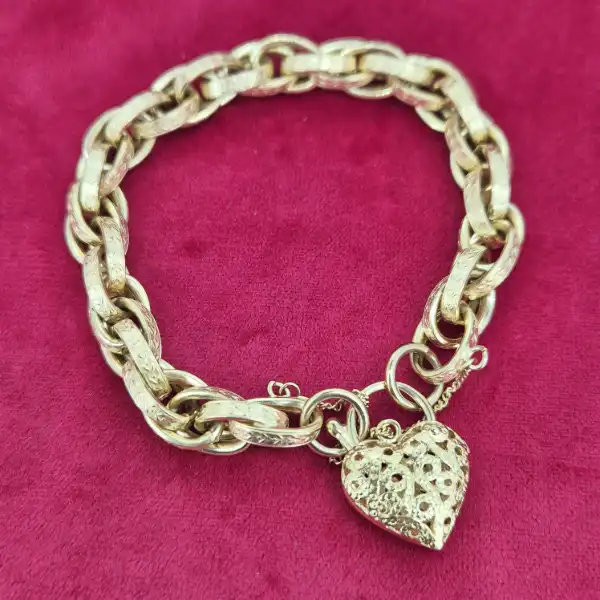 Gorgeous 9ct Yellow Gold Fancy Charm Bracelet-9ct-gold-fancy-charm-bracelet-heart-padlock.webp