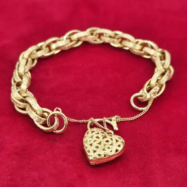 Gorgeous 9ct Yellow Gold Fancy Charm Bracelet-9ct-gold-fancy-charm-bracelet-heart-padlock.webp