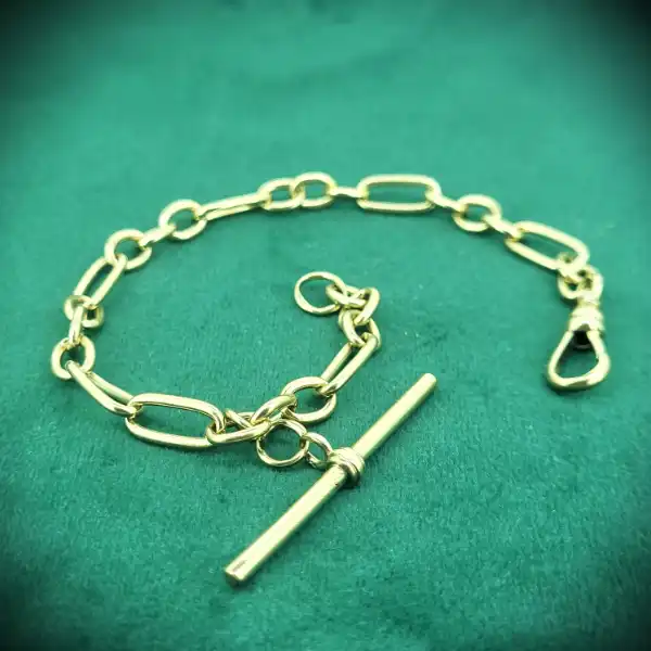 9ct-gold-figaro-albert-bracelet-with-t-bar -bracelets