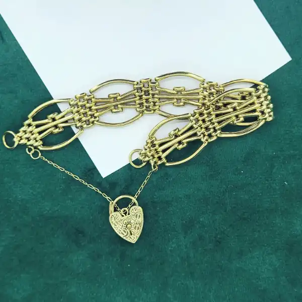 9ct Gold Fancy Gate Bracelet with Padlock-9ct-gold-gate-bracelet-with-heart-padlock.webp