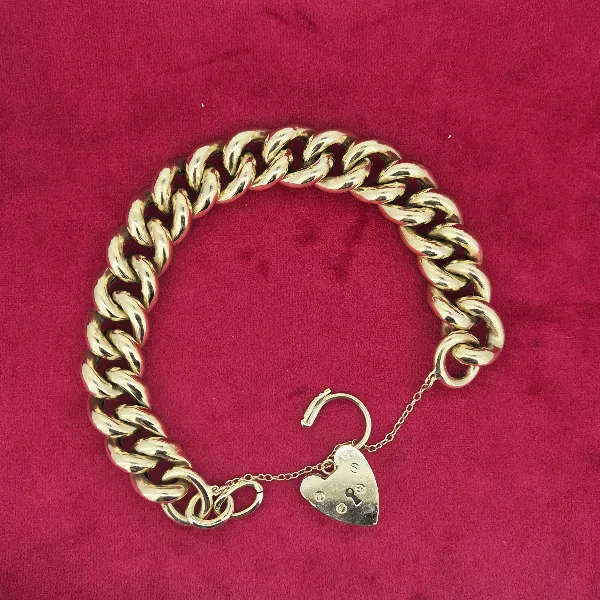Gorgeous Vintage Chunky Yellow Gold Charm Bracelet-chunky-vintage-charm-bracelet-yellow-gold.webp