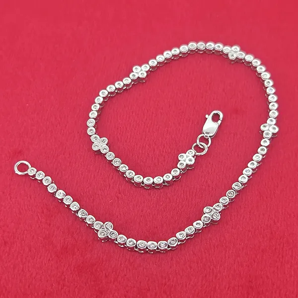 Fancy 18ct White Gold Diamond Bracelet 0.50cts- Front View 