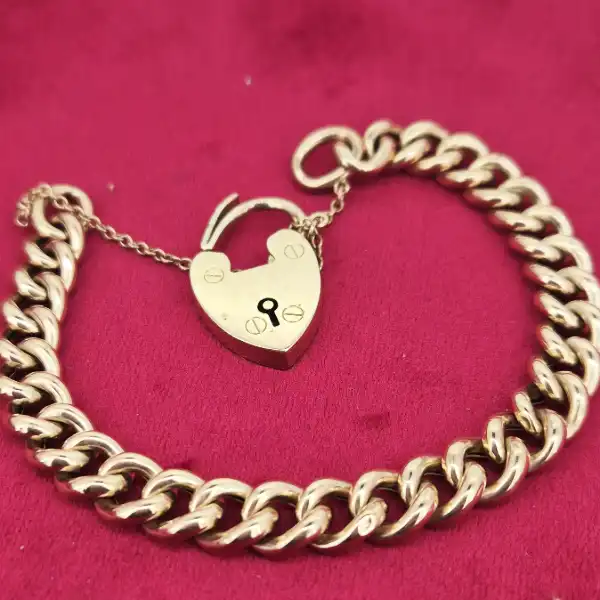 Gorgeous 9ct Gold Chunky Charm Bracelet-rose-gold-chunky-charm-bracelet-with-padlock.webp