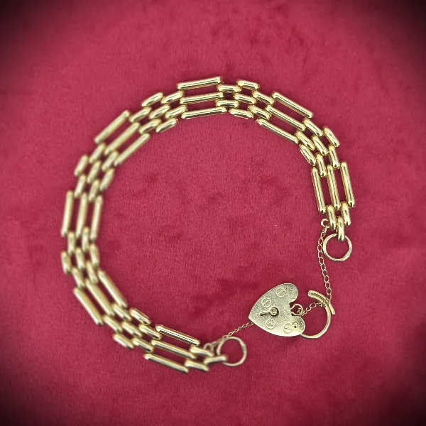 Vintage 9ct Yellow Gold Gate Bracelet