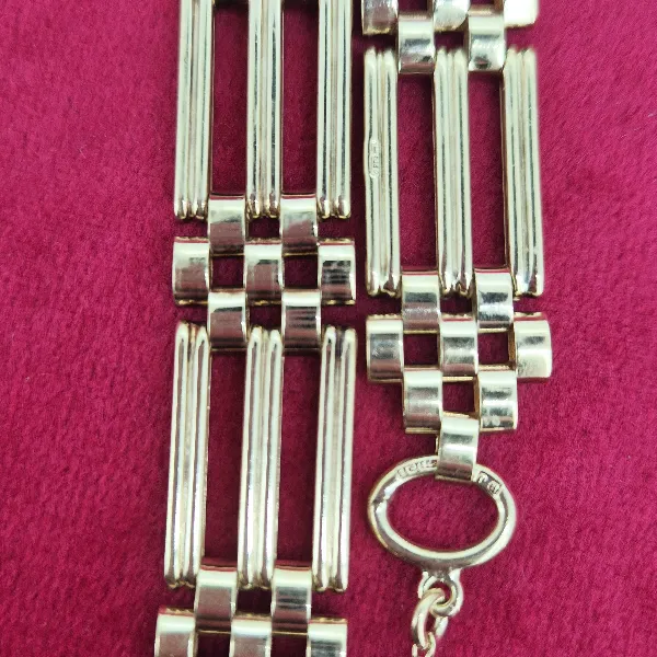 Extra Large Vintage 9ct Gold Gate Bracelet-vintage-gate-bracelet-heart-padlock-ans-safety-chain.webp