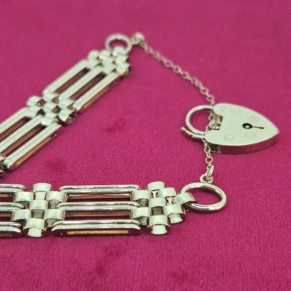 Extra Large Vintage 9ct Gold Gate Bracelet-vintage-gate-bracelet-heart-padlock-ans-safety-chain.webp