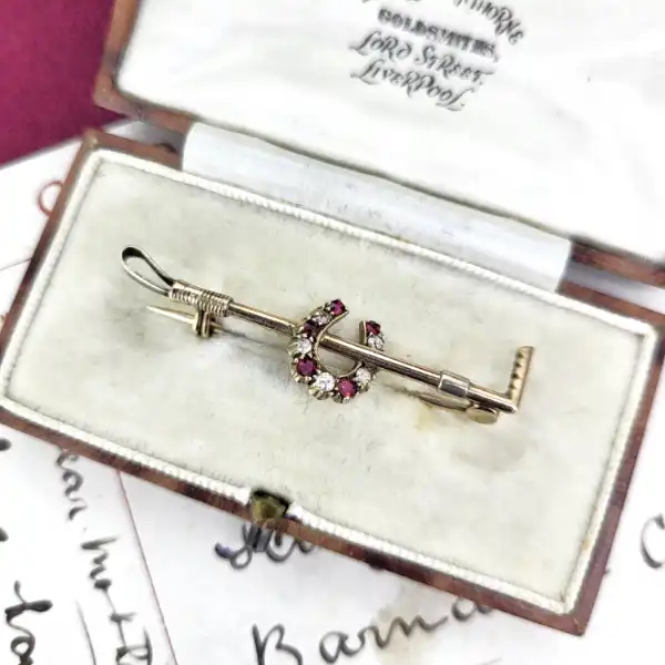 9ct Gold Polo Mallet Brooch with Ruby & Diamond Horseshoe-9ct-ruby-and-diamond-horseshoe-brooch.webp