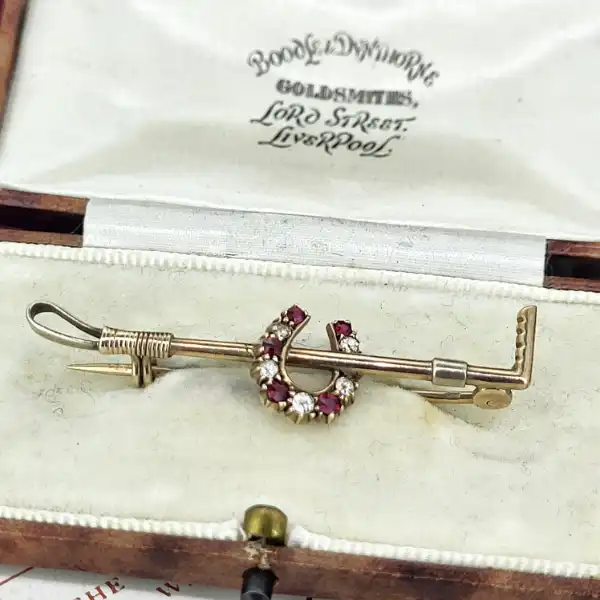 9ct Gold Polo Mallet Brooch with Ruby & Diamond Horseshoe-9ct-ruby-and-diamond-horseshoe-brooch.webp