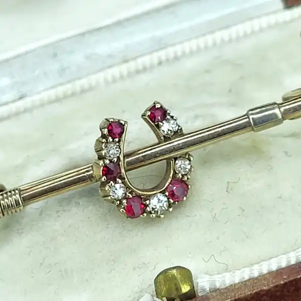 9ct Gold Polo Mallet Brooch with Ruby & Diamond Horseshoe-9ct-ruby-and-diamond-horseshoe-brooch.webp