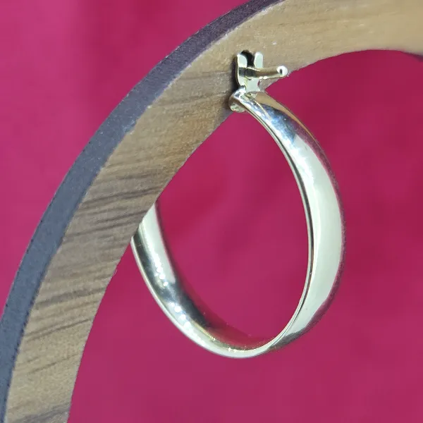 9ct Gold Round Hoop Earrings - 23mm-9ct-gold-4mm-hoops.webp