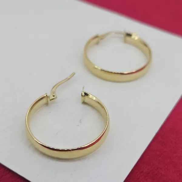 9ct Gold Round Hoop Earrings - 23mm-9ct-gold-4mm-hoops.webp