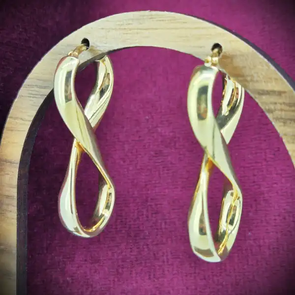 40mm 9ct Gold Figure of Eight Earrings-9ct-gold-twisted-figure-of-eight-hoop-earrings.webp