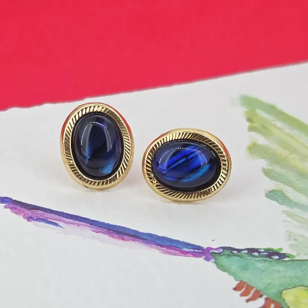 Vintage 9ct Gold Blue Cabochon Oval Stud Earrings- Front View 