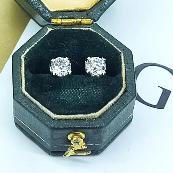 GIA Certified 1ct Diamond Stud Earrings-18ct-1ct-diamond-studs-gia-cert.webp