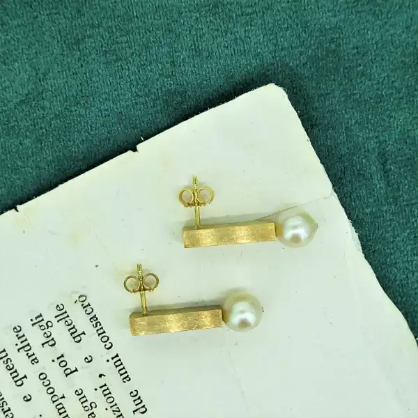 18ct Gold and Pearl Earrings-18ct-italian-pearl-earrings.webp