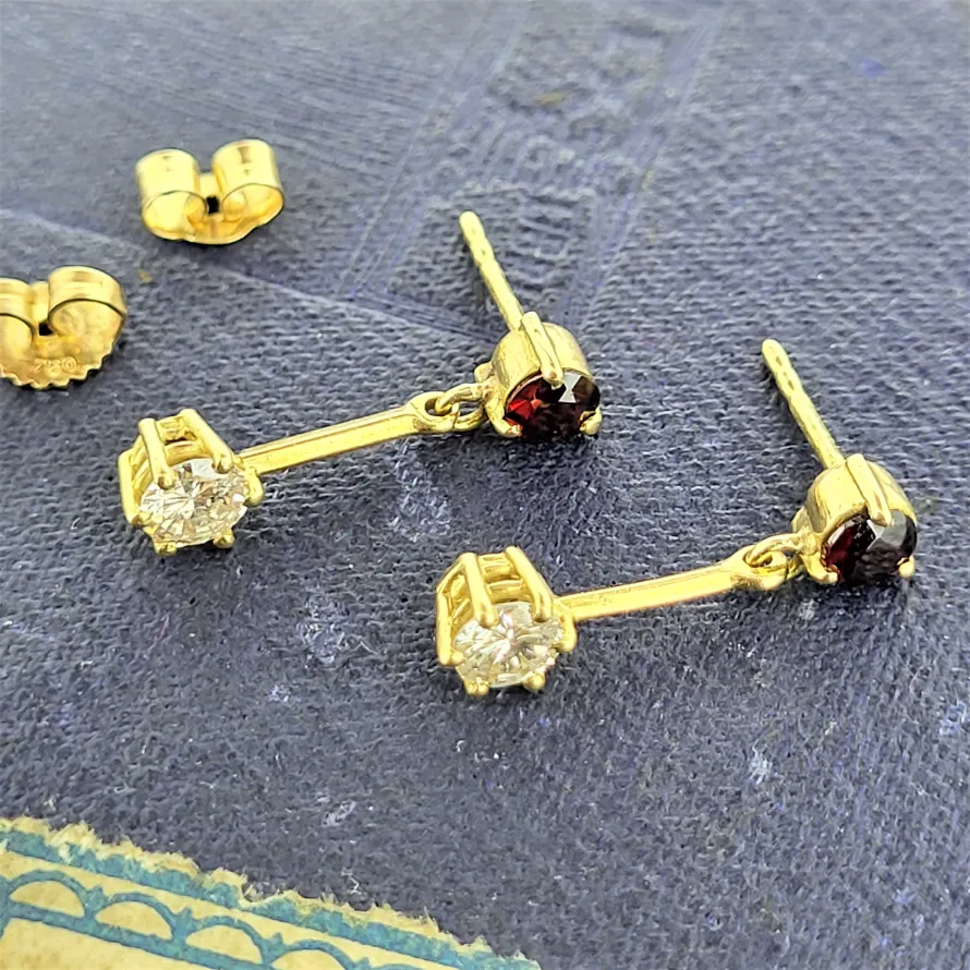 18ct Gold Diamond and Garnet Drop Earrings-garnet-and-diamond-drop-earrings-dublin.webp