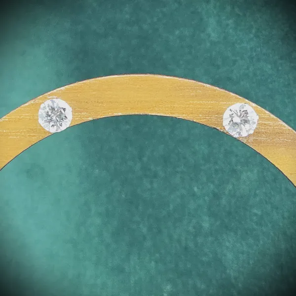 Diamond Jewellery Ireland  - 0.76ct Diamond Studs Set in Platinum