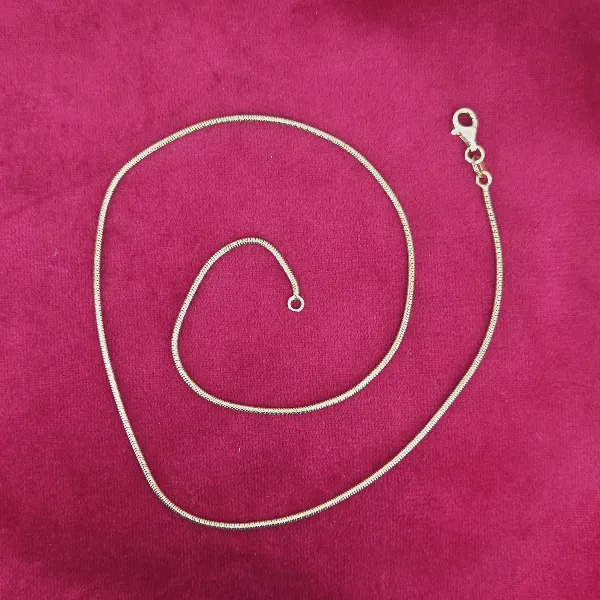 18ct Yellow Gold Herringbone Chain - 16 Inches-18ct-gold-herringbone-chain-16inches.webp