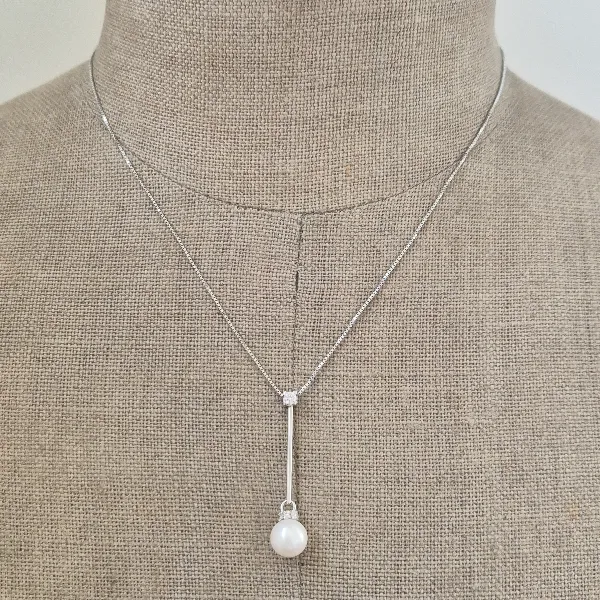 18ct Gold Pearl and Diamond Necklace-18ct-white-gold-pearl-diamond-bar-pendant.webp