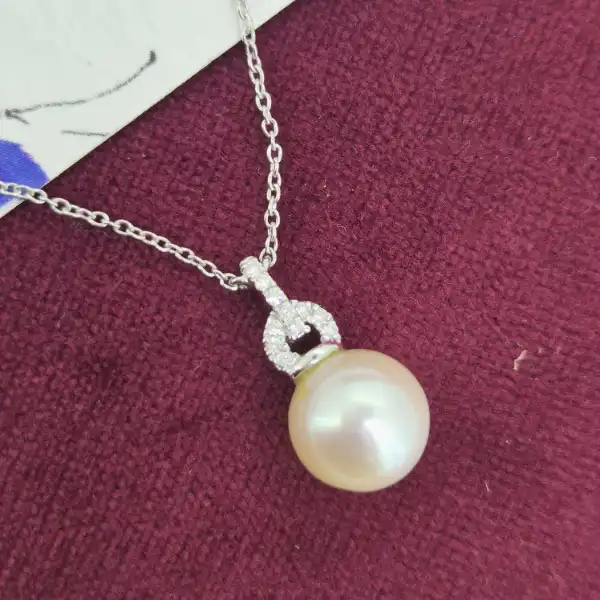 18ct White Gold Diamond and Pearl Necklace-18ct-whote-gold-pearl-diamond-necklace-diamond-bale.webp