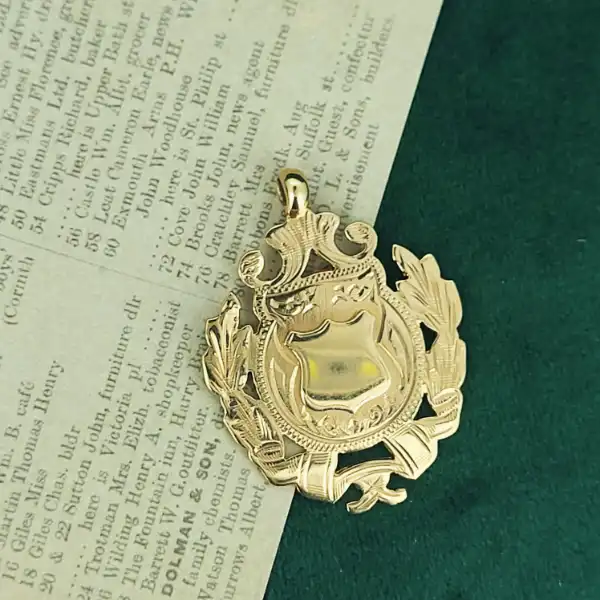 Date 1914-1915! Antique Rose Gold Albert Chain with Medal & T-Bar - Hollow-9ct-albert-chain-with-shield-medal.webp