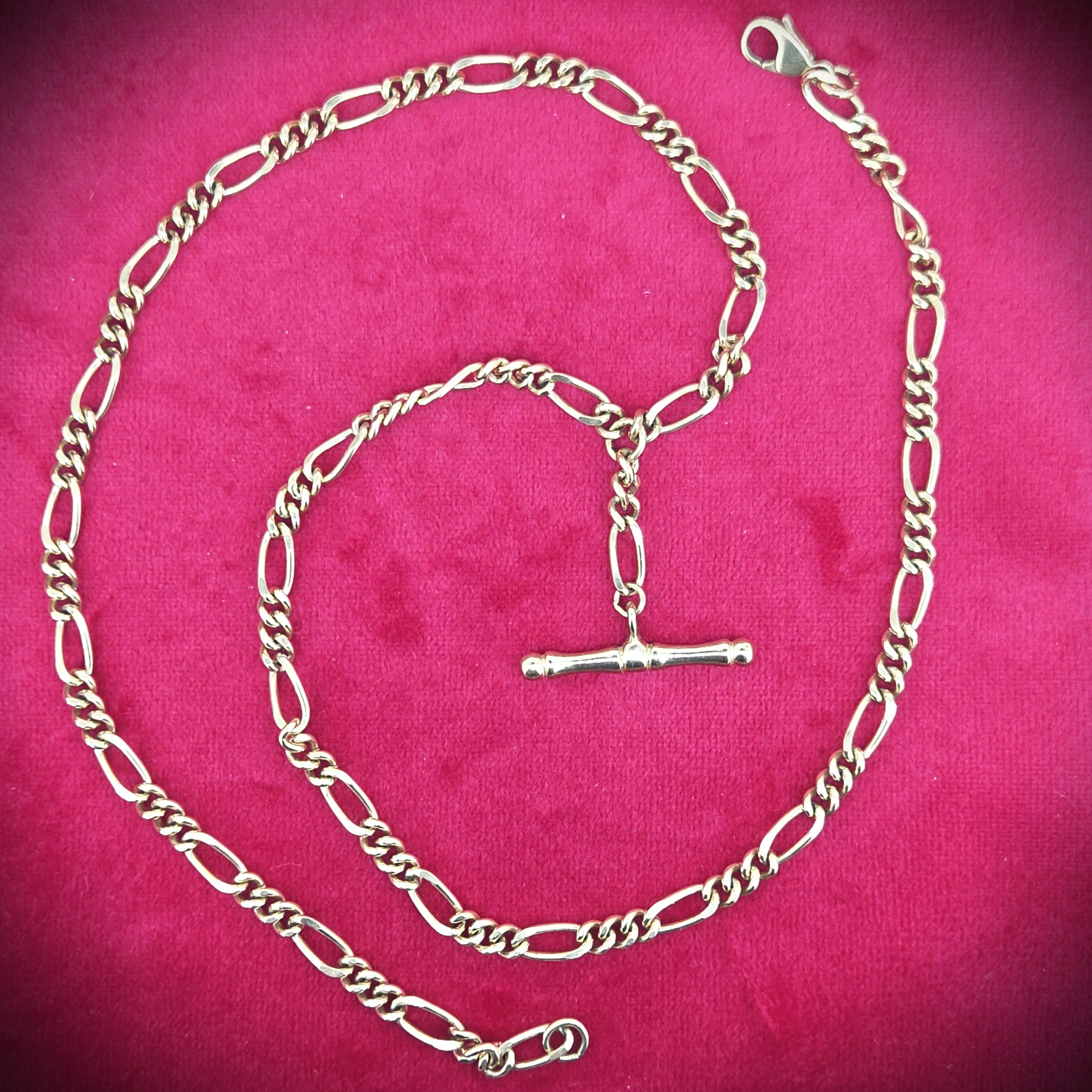 img/jewellery/necklaces9ct-gold-figaro-necklace-with-t-bar-and-lobster-clasp.jpg