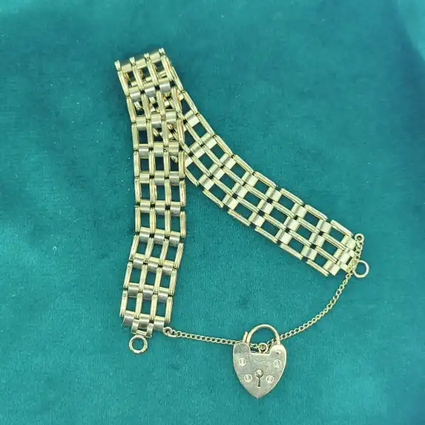 9ct Yellow Gold Retro Style Gate Bracelet-9ct-gold-retro-style-gate-bracelet.webp