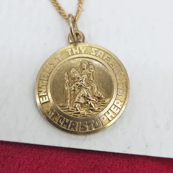 9ct Gold St Christopher on an 18 inch Pendant Chain-9ct-gold-st-christopher-pendant-and-chain.webp