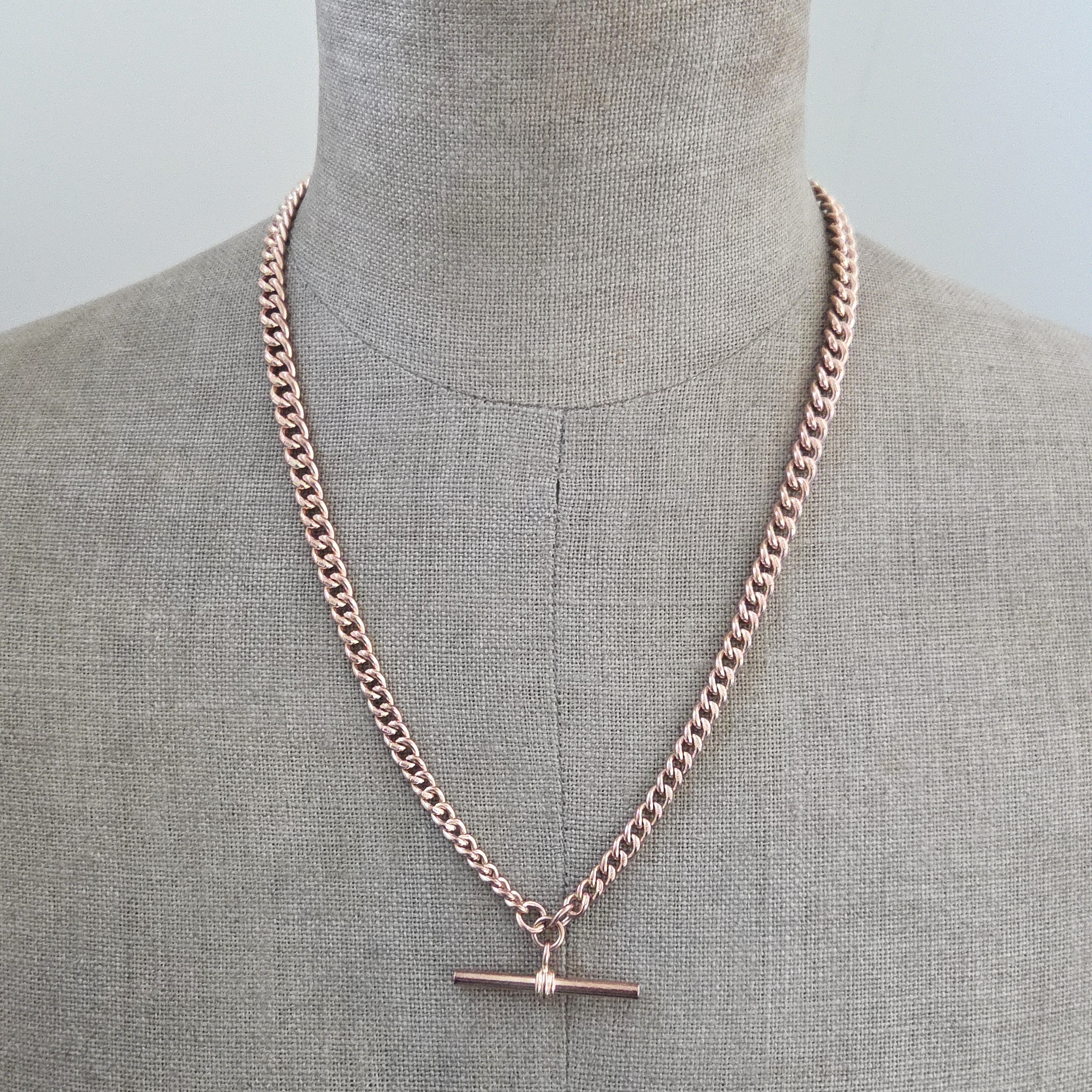 img/jewellery/necklaces9ct-rose-gold-curb-link-albert-48.5grams.jpg