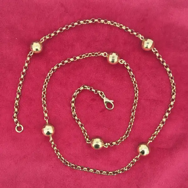 Fancy Necklace in 9ct Yellow Gold-9ct-yellow-gold-belcher-necklace-with-faceted-balls.webp