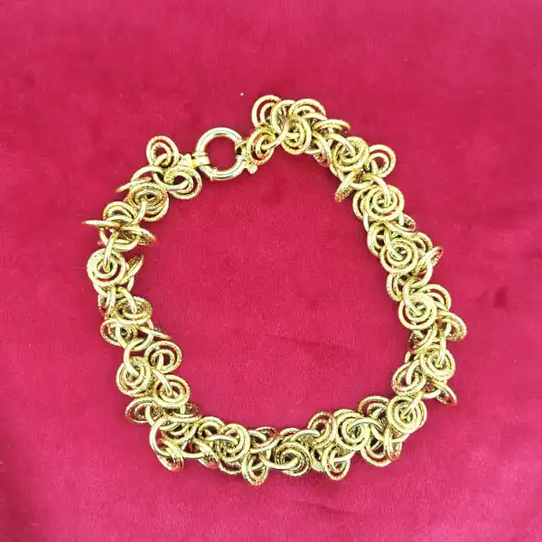 9ct Yellow Gold Fancy Bracelet - 22cm Long-9ct-yellow-gold-italian-fancy-bracelet.webp