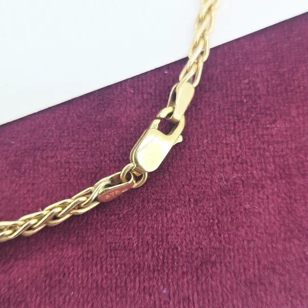 9ct Yellow Gold Solid Spiga Chain- Reverse Angle 